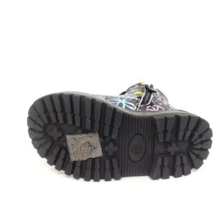 Bota estilo militar con dibujos hippis y luz en la suela Bubble Kids 11 bubble kids a35465