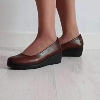 Alternative view of Zapato de salón con cuña de 4 cm