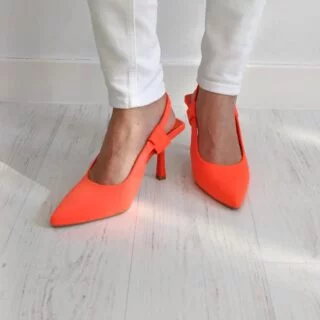 Stilettos zapatos de salón destalonados con pulsera