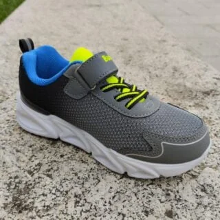 Alternative view of Zapatilla deportiva con velcro y luz en la suela