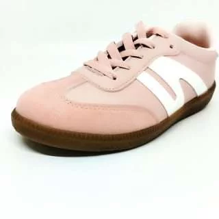 Zapatilla deportiva estilo casual FM748