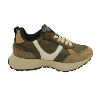 Zapatilla deportiva estilo casual Corina M5560